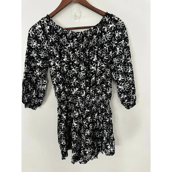 Banana Republic Black And White Floral Romper Size Small - Picture 3 of 3